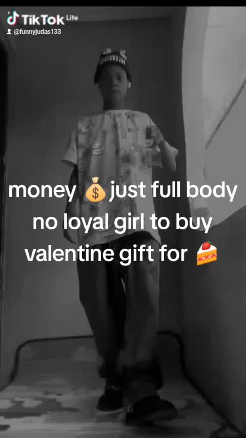 Police catching u to an amry