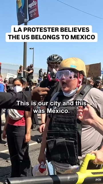 LA PROTESTER BELIEVES THE US BELONGS TO MEXICO