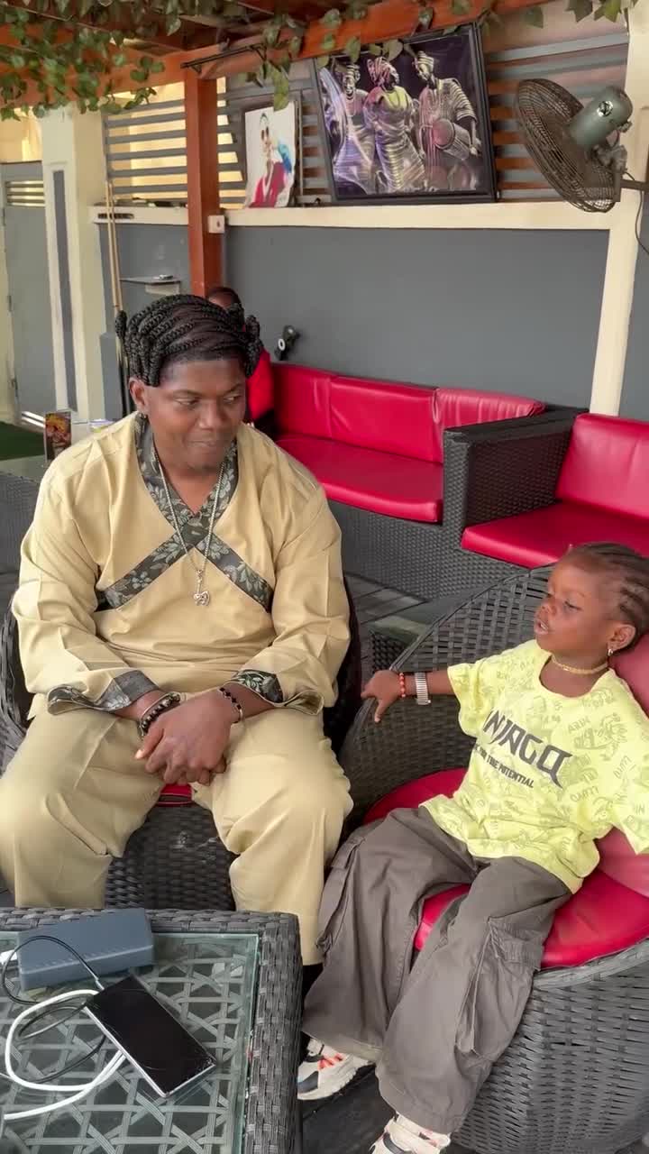 A 3.6 years old rapper