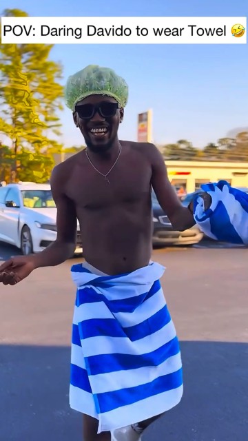Asking Davido to wear towel 😅