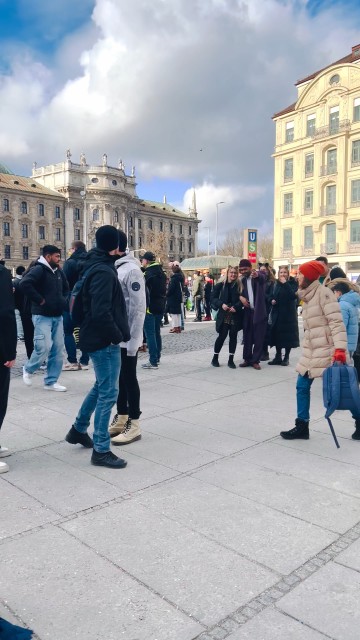 She is nice girl❤️❤️❤️