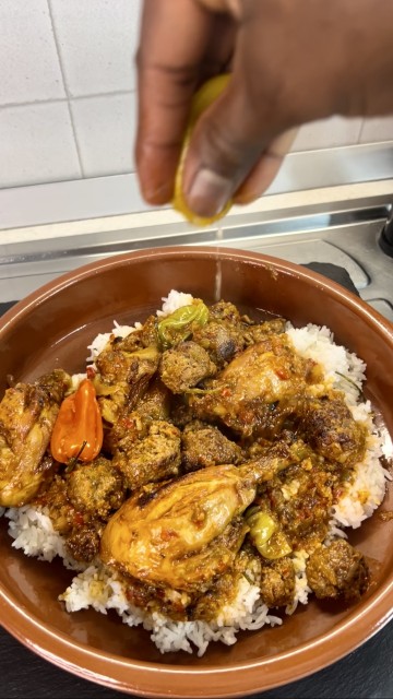 Hot spicy chicken N meatballs