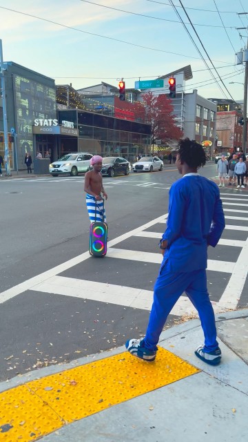 Dance on the road or go back to your ex 😅