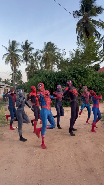 The piano multiverse 🕸️🔥