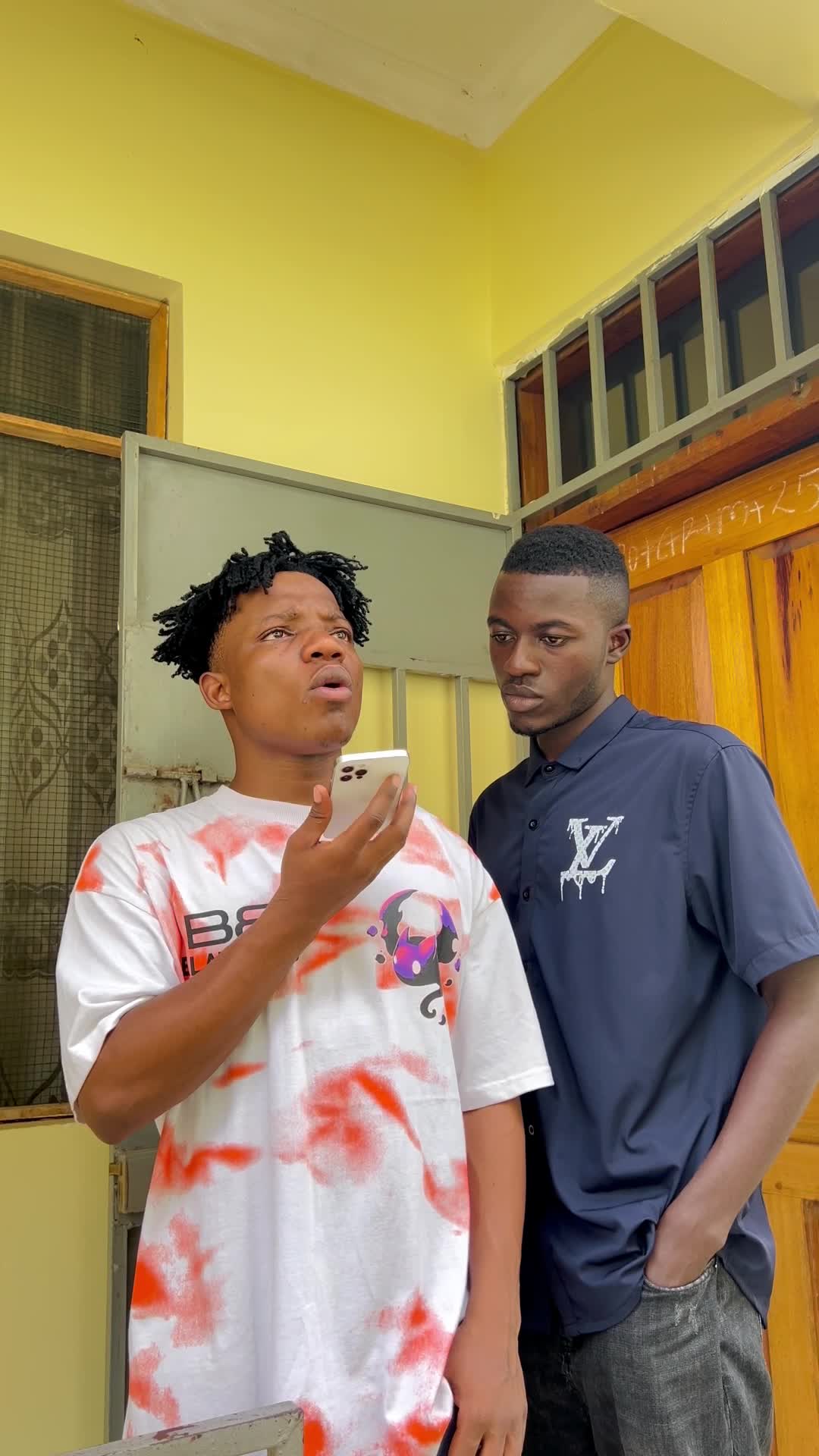 Hakuna kula nauli 😂😂😂😂