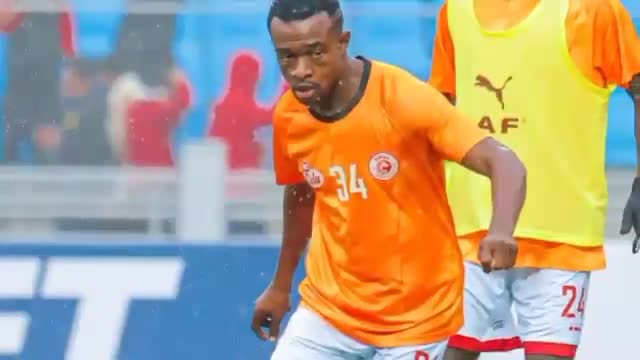 CHEKI UCHAMBUZI WA HANS RAPHAEL KUHUSU SIMBA KUPOTEZA MCHEZO TATIZO LIPO HAPA APAGAWA NA GUEYE