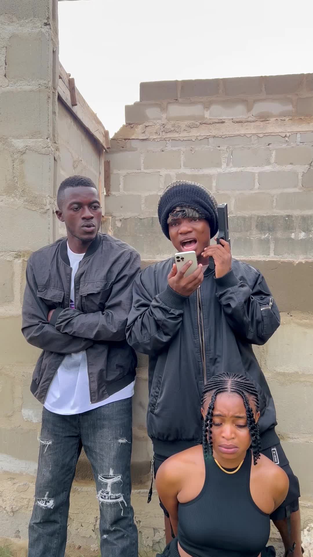 ila majambazi 😂😂😂😂