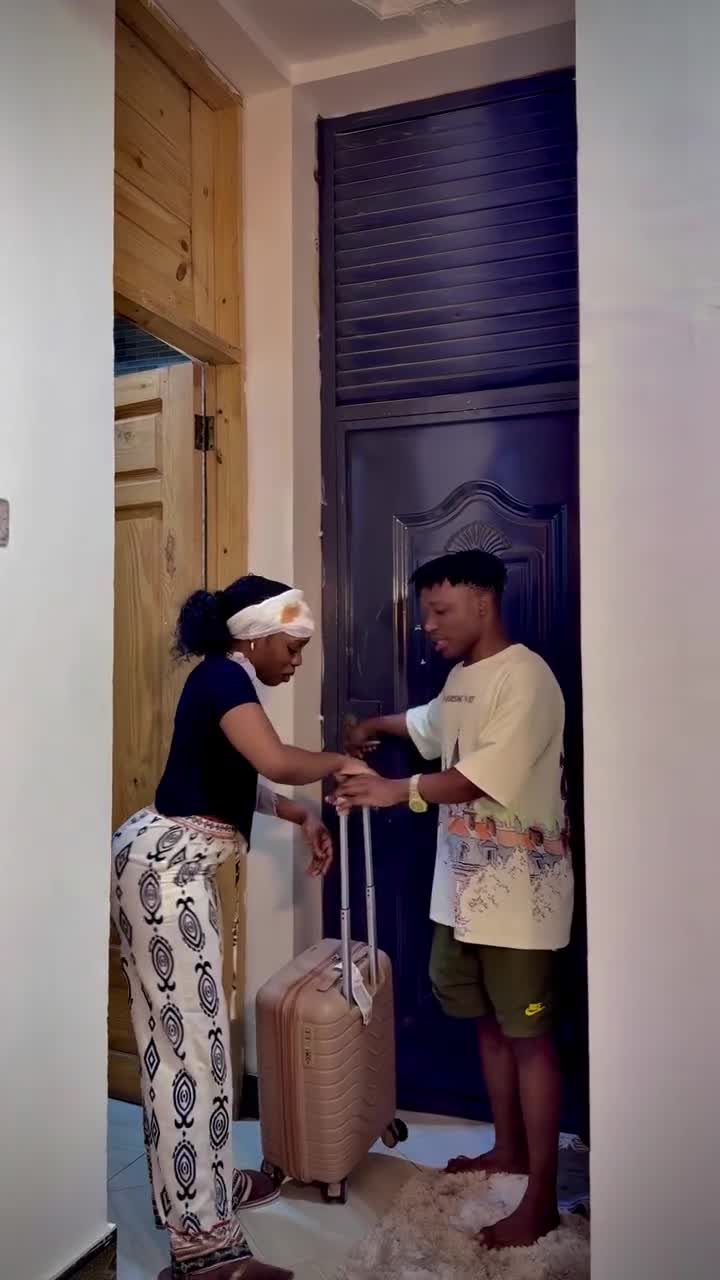 ila hii Nyumba 😂😂😂