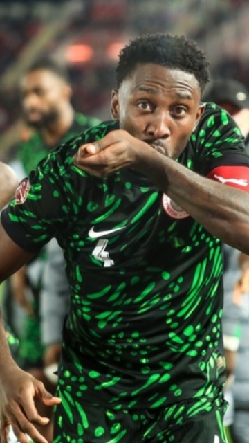 Wilfred Ndidi Transfer News: Nigerian Midfield Powerhouse Linked With Manchester United