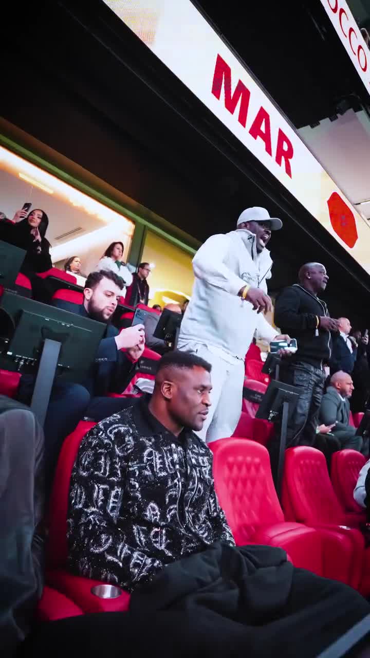 Watch how Akon and Omar Sy react after Senegal score a winning goal at the AFCON.  #akon  #OmarSy  #Senegal  #AFCON2025