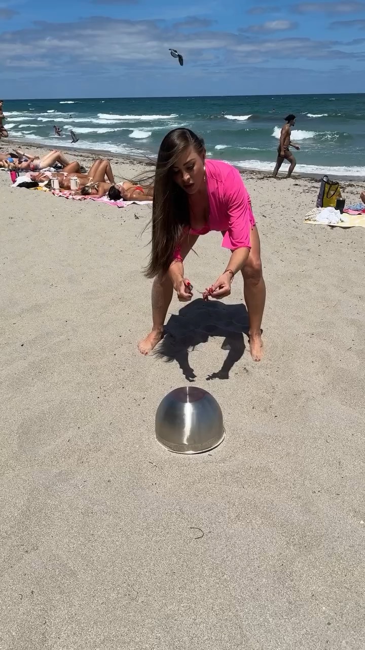 Beach can be more funny!!
