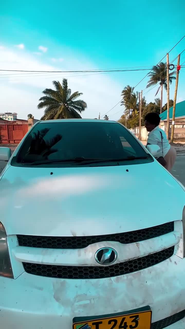 HUU NI UTANI AU UKOROFI