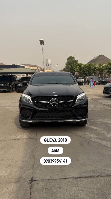 Mercedes Benz GLE43