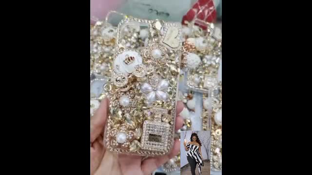 “Coral beads don’t whisper — they sparkle 🧡✨”