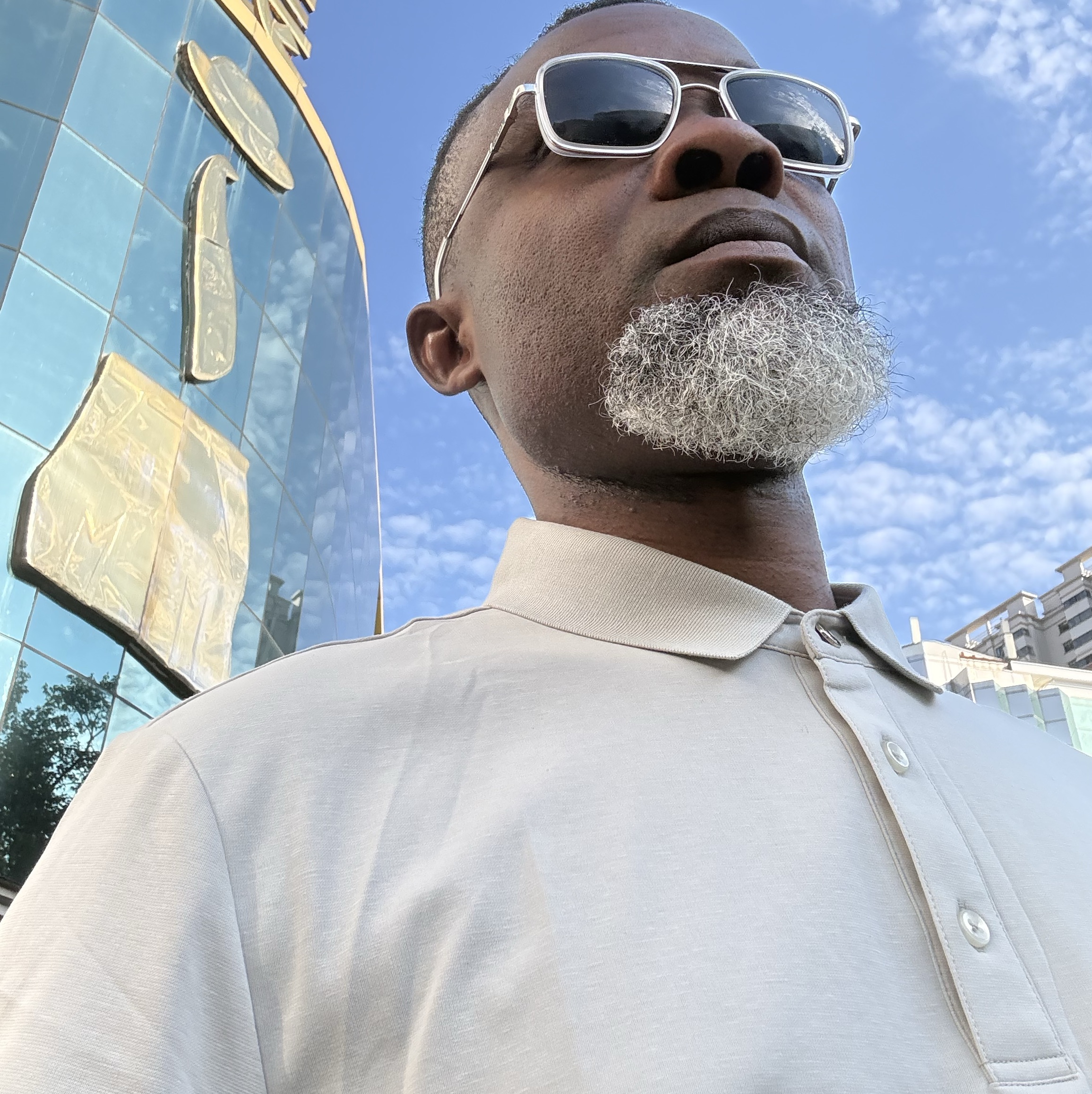 Mr moses Mponda avatar